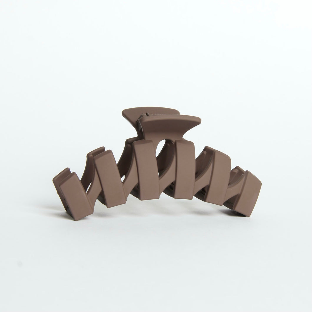 Wavy Matte Clip