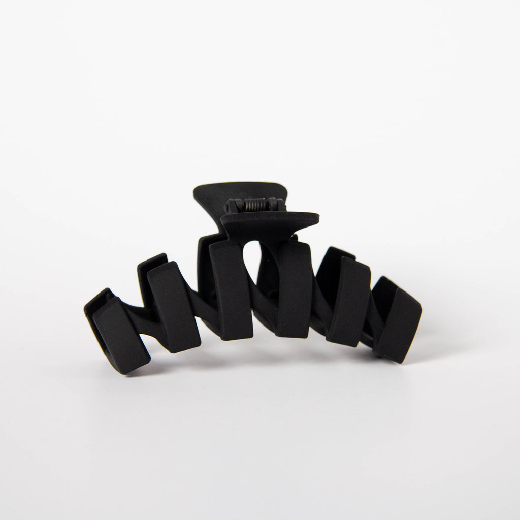 Wavy Matte Clip